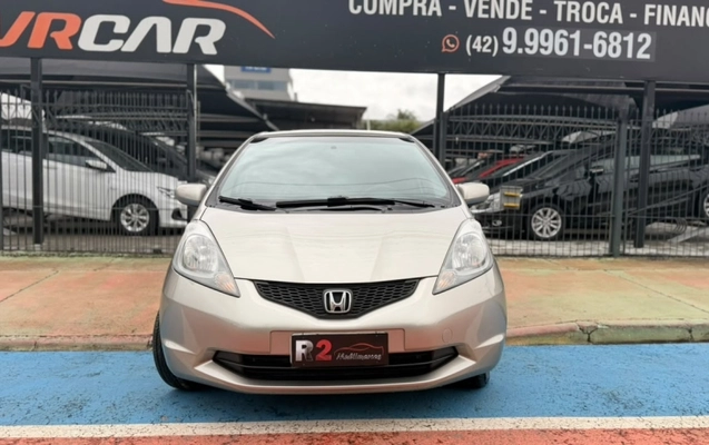 imagem-https://www.socarrao.com.br/sc-vehicle-images-prod/4441192/1792846873753-xIEHvWOXjJ64ABN0UvJFhRdjTupBc5bT.jpg