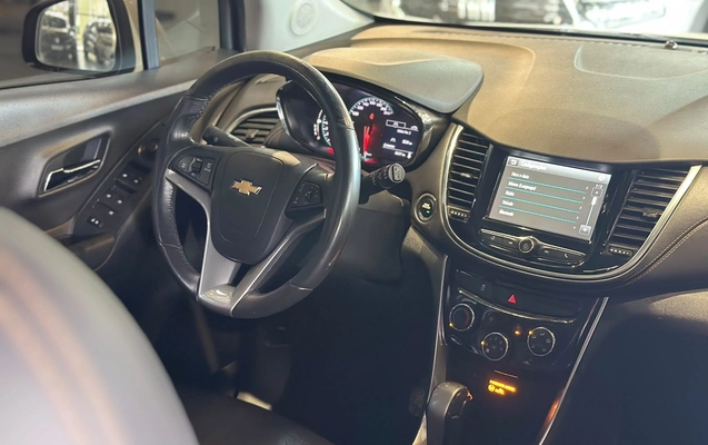 imagem-https://www.socarrao.com.br/sc-vehicle-images-prod/4441196/1792847002755-f53bfc47dfb049ec97e51e890e40ed2b_1792846938590.jpg