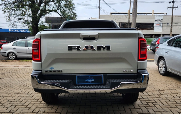 imagem-https://www.socarrao.com.br/sc-vehicle-images-prod/4441198/1792847063530-4c6f6d9a-f6fd-400e-ac0a-2d10c610e4ad.jpg