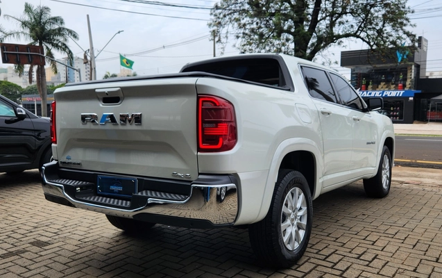 imagem-https://www.socarrao.com.br/sc-vehicle-images-prod/4441198/1792847063532-6fe8b7d3-c66f-414a-8e4d-6e4c2c0e4913.jpg