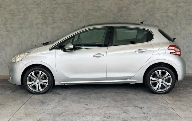 imagem-https://www.socarrao.com.br/sc-vehicle-images-prod/4441209/1792847508294-8596312_8_B_832686db2f.jpeg