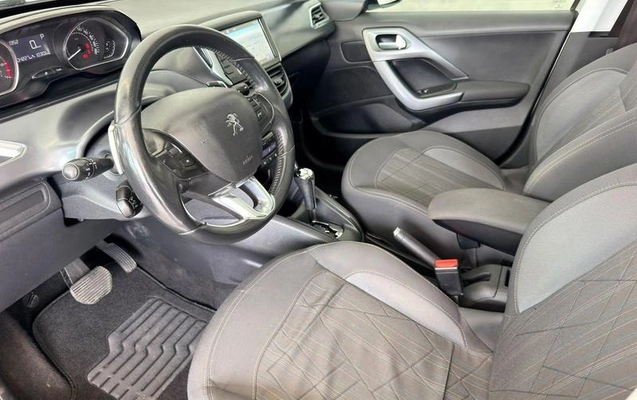 imagem-https://www.socarrao.com.br/sc-vehicle-images-prod/4441209/1792847508295-8596312_0_B_38348b7784.jpeg