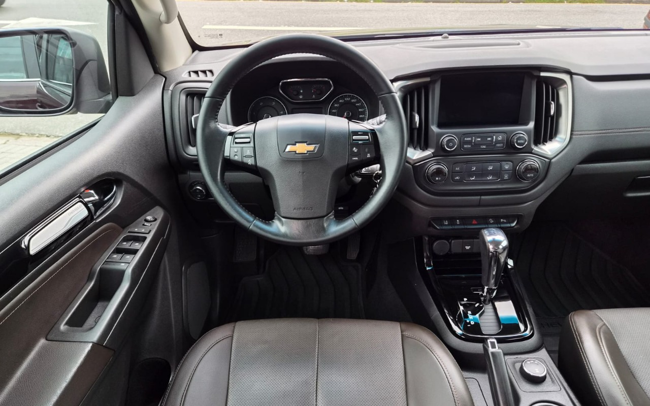 imagem-https://www.socarrao.com.br/sc-vehicle-images-prod/4441218/1792847865522-V2hhdHNBcHAgSW1hZ2UgMjAyNi0xMC0yMyBhdCAxNS41OC4xOC5qcGVn.jpeg