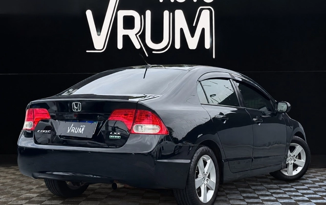 imagem-https://www.socarrao.com.br/sc-vehicle-images-prod/4441224/1792847976759-4_052333.jpg