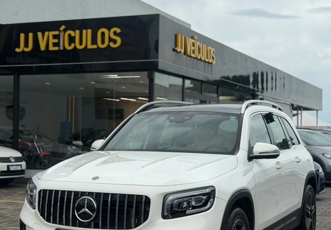 Mercedes-Benz GLB 2020 Branco — foto 1 de 3