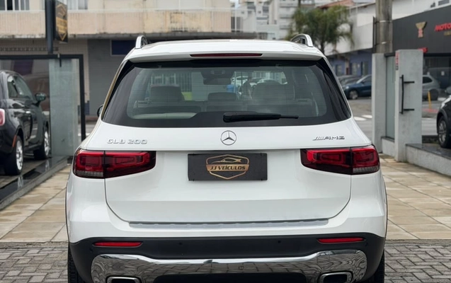 imagem-https://www.socarrao.com.br/sc-vehicle-images-prod/4441230/1792848191682-gb-65c6117.jpeg