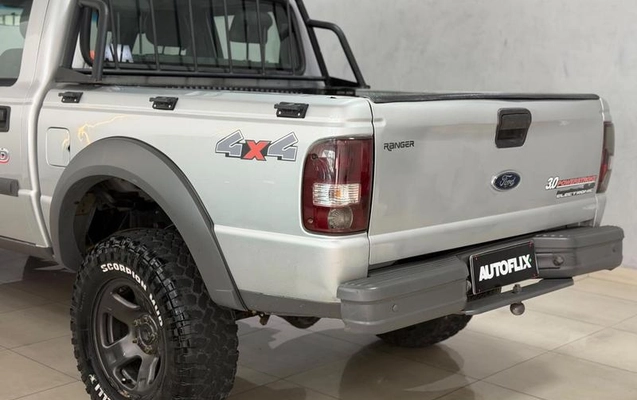 imagem-https://www.socarrao.com.br/sc-vehicle-images-prod/4441234/1792848295519-8601891_17_B_c8b535295f.jpeg