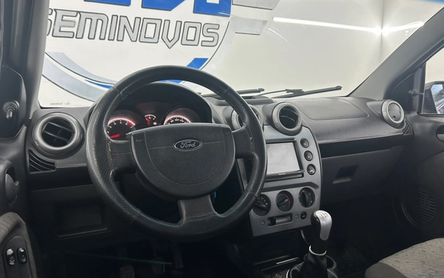 imagem-https://www.socarrao.com.br/sc-vehicle-images-prod/4441239/1792848530460-10_102831.jpg