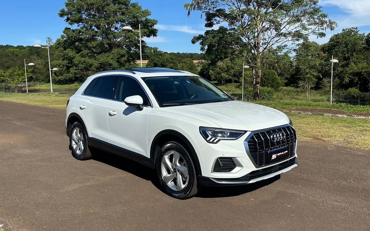 Audi Q3 2023 Branco — foto 1 de 3
