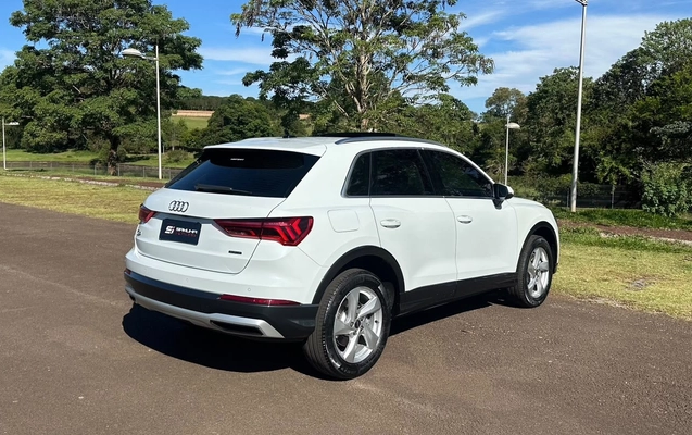 imagem-https://www.socarrao.com.br/sc-vehicle-images-prod/4441240/1792848583203-V2hhdHNBcHAgSW1hZ2UgMjAyNi0xMC0yNCBhdCAxMC4yMC4wNiAoMSkuanBlZw.jpeg