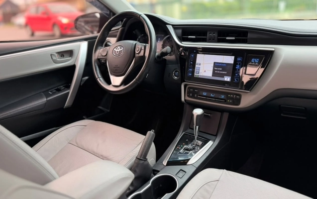 imagem-https://www.socarrao.com.br/sc-vehicle-images-prod/4441250/1792848792322-VSJRHjxcFpRPVJp4dWyTaAwbC6Qmipz0.jpg