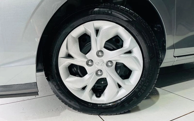imagem-https://www.socarrao.com.br/sc-vehicle-images-prod/4441251/1792881428143-8600037_5_B_93d0a3cdd6.jpeg