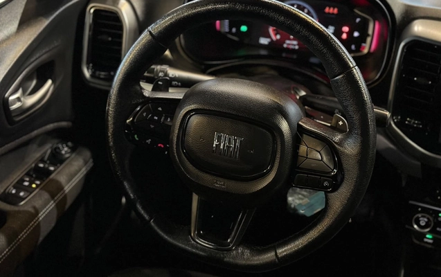 imagem-https://www.socarrao.com.br/sc-vehicle-images-prod/4441254/1792848823887-4269f7777ee44e77948d3a49485c685f_1792848775036.jpg