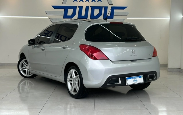 imagem-https://www.socarrao.com.br/sc-vehicle-images-prod/4441255/1792848877877-2_101302.jpg