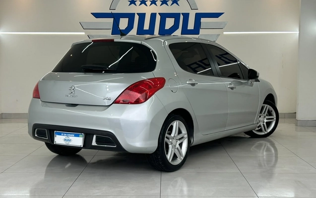 imagem-https://www.socarrao.com.br/sc-vehicle-images-prod/4441255/1792848877879-3_101302.jpg