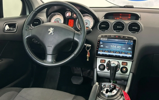 imagem-https://www.socarrao.com.br/sc-vehicle-images-prod/4441255/1792848877891-9_101302.jpg