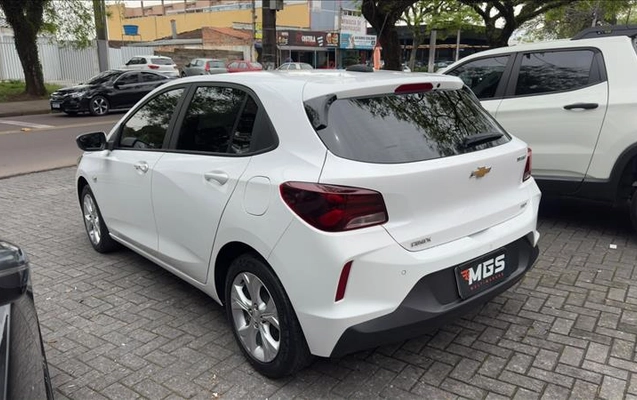 imagem-https://www.socarrao.com.br/sc-vehicle-images-prod/4441257/1792849011751-SIQ-9C09_04.jpg