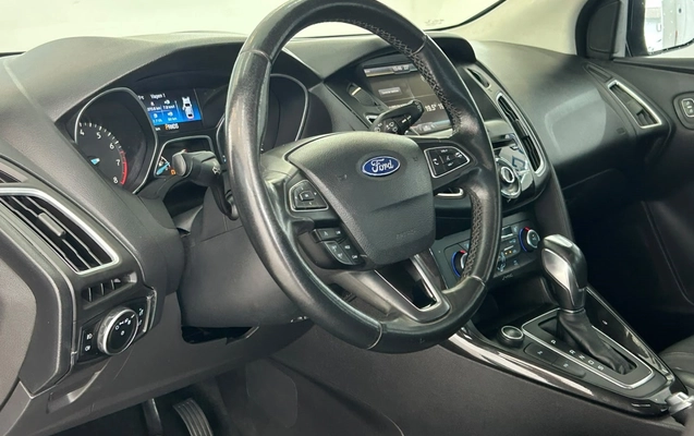 imagem-https://www.socarrao.com.br/sc-vehicle-images-prod/4441264/1792849221079-13_101727.jpg