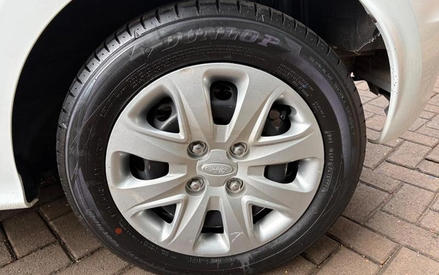 imagem-https://www.socarrao.com.br/sc-vehicle-images-prod/4441275/1792849533177-8560277_11_B_8967846885.jpeg