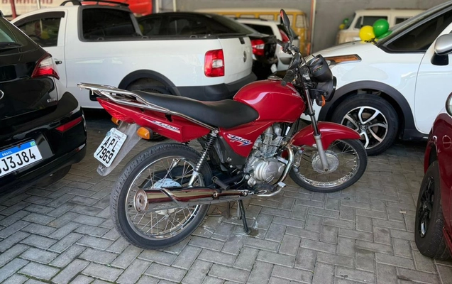 imagem-https://www.socarrao.com.br/sc-vehicle-images-prod/4441280/1792849609918-0bff5964-0e0a-40cd-acff-dba14c9c8637.jpg