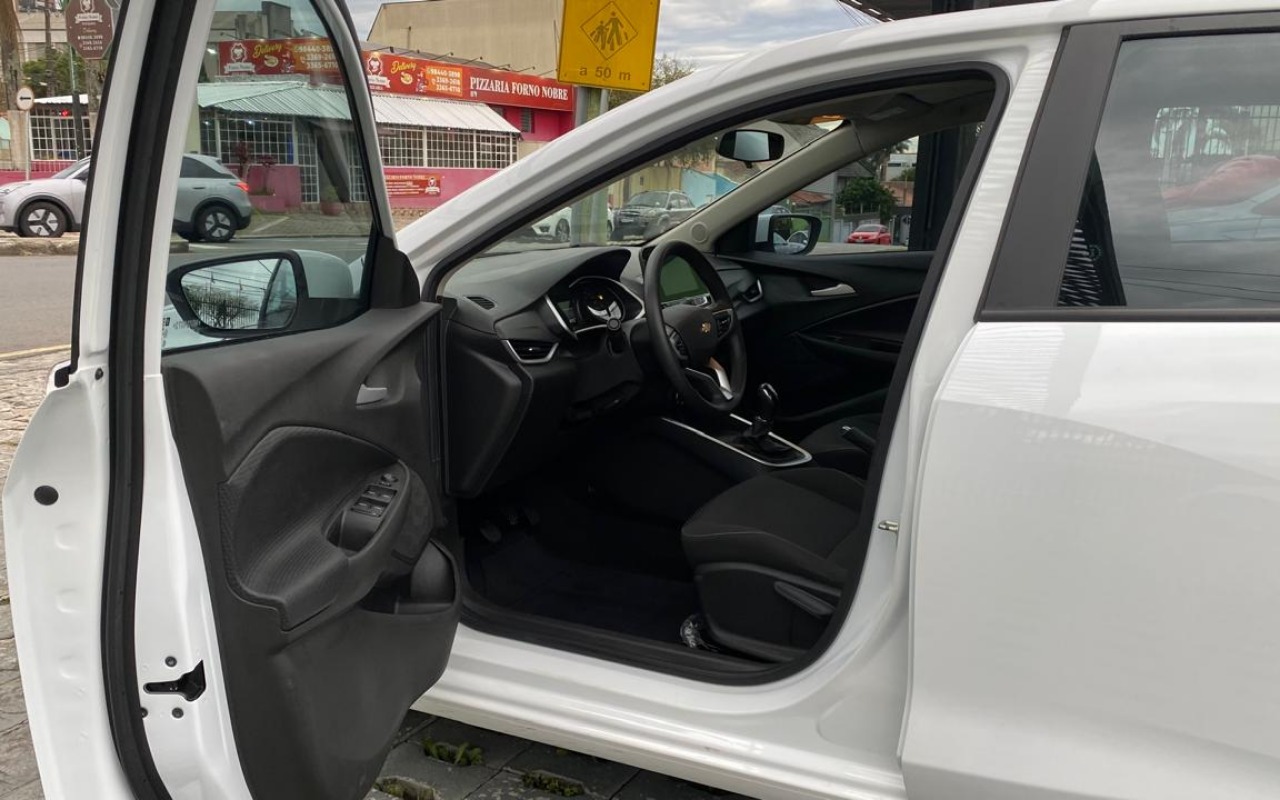 imagem-https://www.socarrao.com.br/sc-vehicle-images-prod/4441281/1792849651452-MTMuanBlZw.jpeg