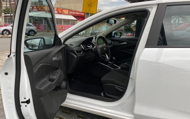 imagem-https://www.socarrao.com.br/sc-vehicle-images-prod/4441281/1792849651452-MTMuanBlZw.jpeg