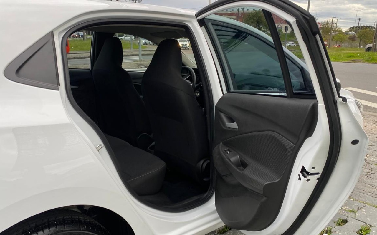 imagem-https://www.socarrao.com.br/sc-vehicle-images-prod/4441281/1792849651768-MTkuanBlZw.jpeg