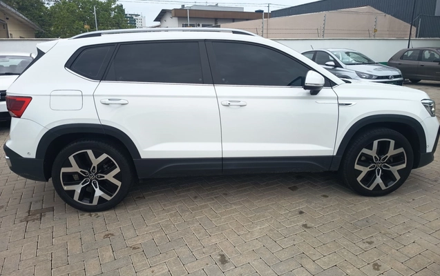 imagem-https://www.socarrao.com.br/sc-vehicle-images-prod/4441288/1792849809719-1_105007.jpg