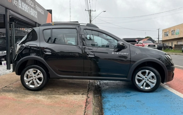 imagem-https://www.socarrao.com.br/sc-vehicle-images-prod/4441292/1792849911406-qwMJ7TCOtBIs4m5tTpqrV864wYEzEdc4.jpg