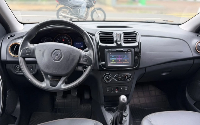 imagem-https://www.socarrao.com.br/sc-vehicle-images-prod/4441296/1792850174649-H21mfa5hF9IjS4rxpTeoTiRbRvxa1h8l.jpg