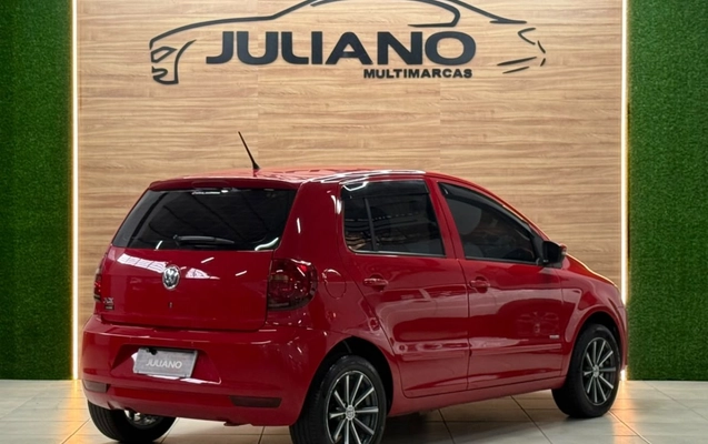 imagem-https://www.socarrao.com.br/sc-vehicle-images-prod/4441311/1792850737002-Vdf0AZAAODdKwteeJw0sbu1p8jiGvxQw.jpg