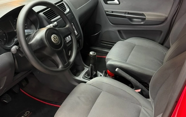 imagem-https://www.socarrao.com.br/sc-vehicle-images-prod/4441311/1792850737019-2OWG73JQwT3VsrBHLqjtuHkp2on9LUui.jpg
