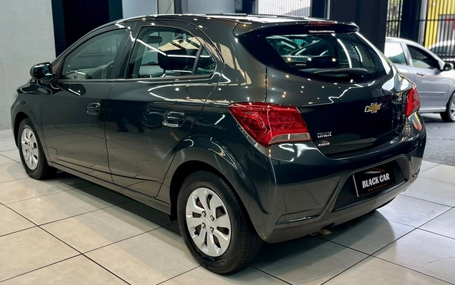 imagem-https://www.socarrao.com.br/sc-vehicle-images-prod/4441314/1792850775950-6e0fac0fe8bd4331a6da4460a574c98c_1792848299778.jpg
