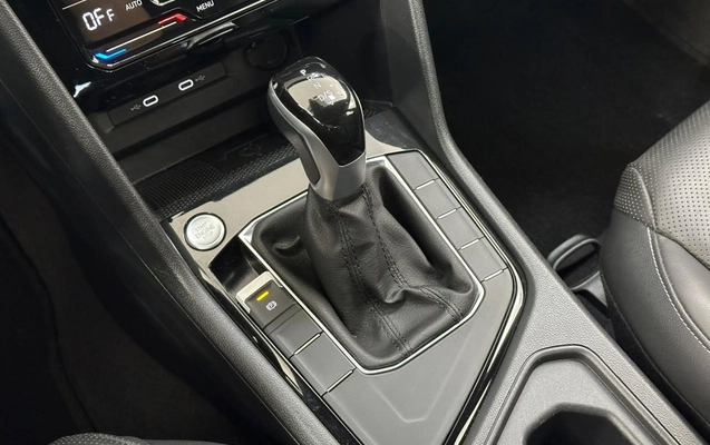 imagem-https://www.socarrao.com.br/sc-vehicle-images-prod/4441317/1792853223196-e4532e0d8aee42cea0401975427eb2a5_1792850815349.jpg