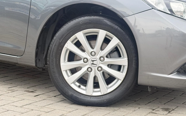 imagem-https://www.socarrao.com.br/sc-vehicle-images-prod/4441322/1792850973846-003_47645d328aacb7590fd85e7954c89705.jpg