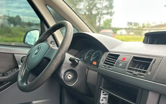 imagem-https://www.socarrao.com.br/sc-vehicle-images-prod/4441347/1792851802145-e01a80a5a4e44f3e8b536b0371edecf7_1792851764030.jpg