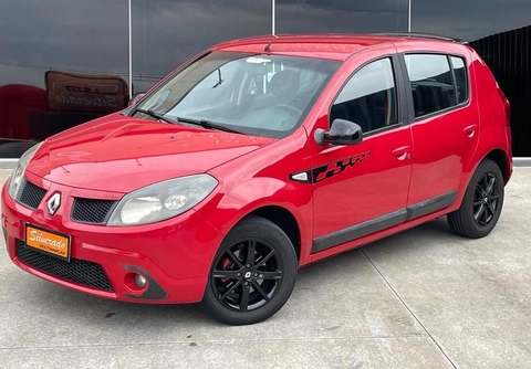 Renault Sandero 2011 Vermelho — foto 1 de 3
