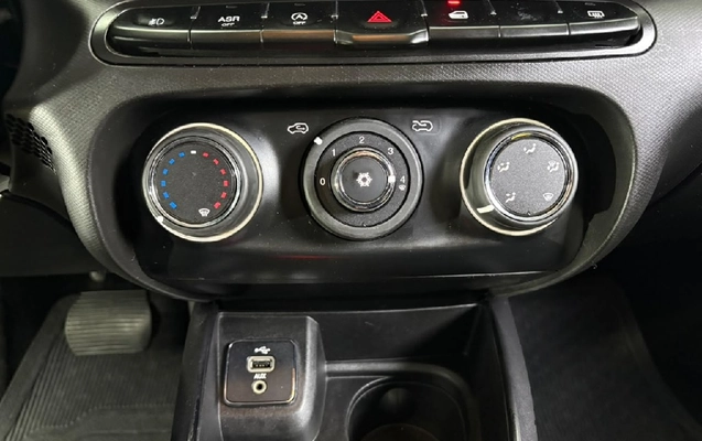 imagem-https://www.socarrao.com.br/sc-vehicle-images-prod/4441356/1792852148709-f110184d-8c7a-d9c3-82fe-bd05516c95ef-whatsappimage2026-10-22at1730131jpeg.jpg