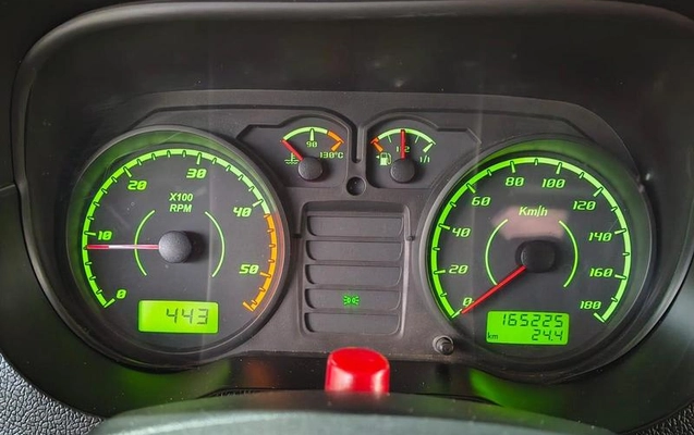 imagem-https://www.socarrao.com.br/sc-vehicle-images-prod/4441359/1792852276991-8447395_15_B_5d79a4da7b.jpeg