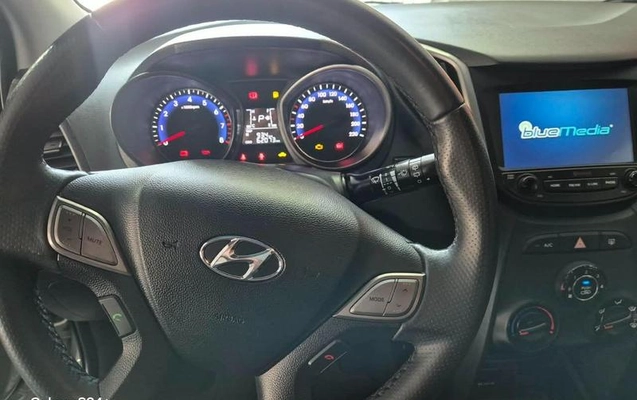 imagem-https://www.socarrao.com.br/sc-vehicle-images-prod/4441361/1792852308785-8603544_3_B_53b8e35e0f.jpeg