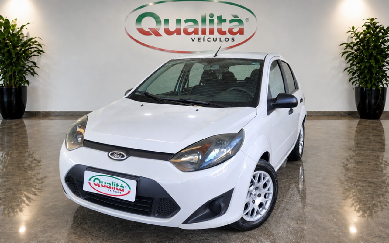 Ford Fiesta 2014 Branco — foto 1 de 3