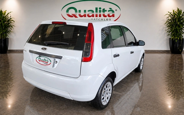 imagem-https://www.socarrao.com.br/sc-vehicle-images-prod/4441371/1792852721646-MDMucG5n.png