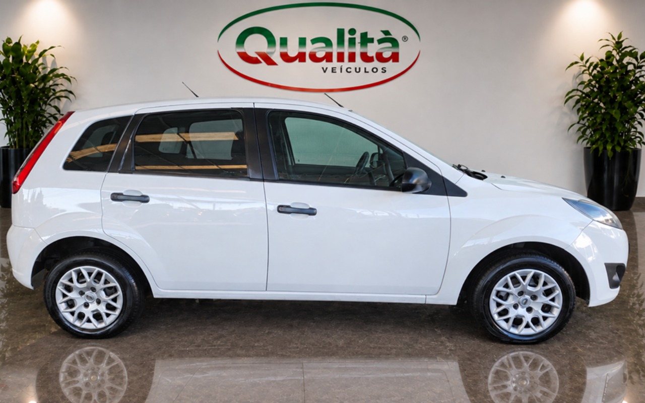 imagem-https://www.socarrao.com.br/sc-vehicle-images-prod/4441371/1792852721799-MDUucG5n.png