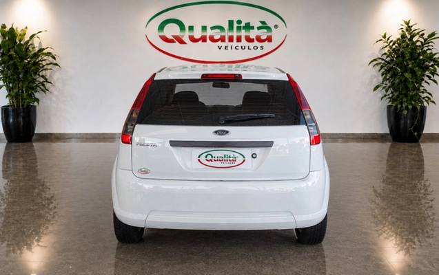 imagem-https://www.socarrao.com.br/sc-vehicle-images-prod/4441371/1792852721953-MDgucG5n.png