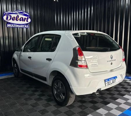 imagem-https://www.socarrao.com.br/sc-vehicle-images-prod/4441379/1792852996222-8603128_2_B_3111ce1897.jpeg