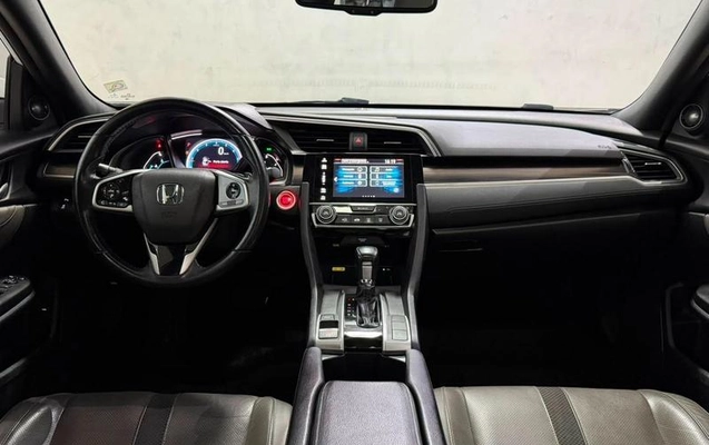 imagem-https://www.socarrao.com.br/sc-vehicle-images-prod/4441382/1792853028056-8172815_1_B_742a3eabb2.jpeg