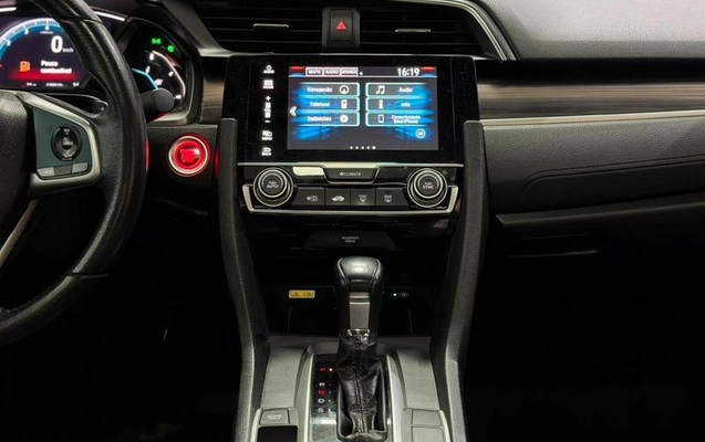 imagem-https://www.socarrao.com.br/sc-vehicle-images-prod/4441382/1792853028059-8172815_9_B_8e17336109.jpeg