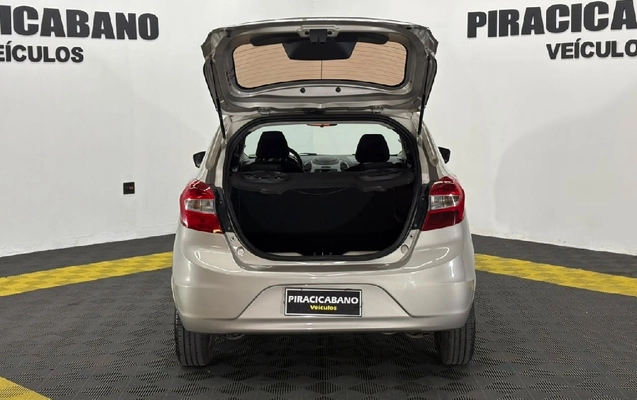 imagem-https://www.socarrao.com.br/sc-vehicle-images-prod/4441390/1792853253506-64a7880a-933e-ef03-95a3-583ce21c752a-whatsappimage2026-10-22at1730521jpeg.jpg