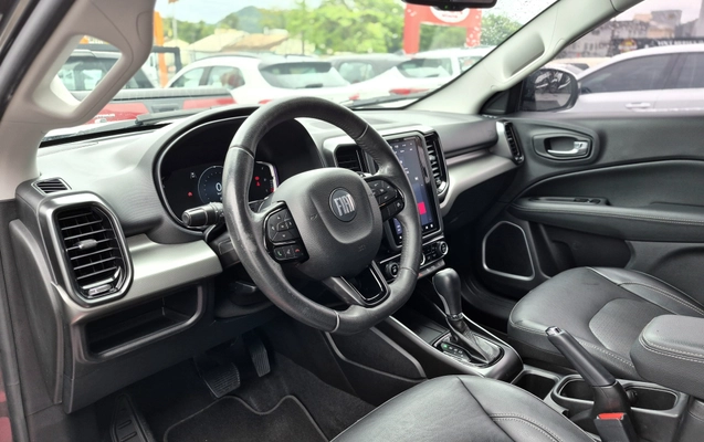 imagem-https://www.socarrao.com.br/sc-vehicle-images-prod/4441396/1792853418156-003_6b127466b19b9615d9c3943e96799dee.jpg