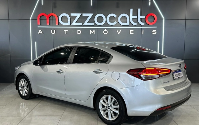 imagem-https://www.socarrao.com.br/sc-vehicle-images-prod/4441403/1792853561041-003_8cfe4c8e27f34cecc11c03c9369ac658.jpg